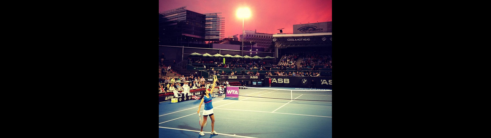 Monica Seles – Martina Navratilova - Exhibition Match 2004